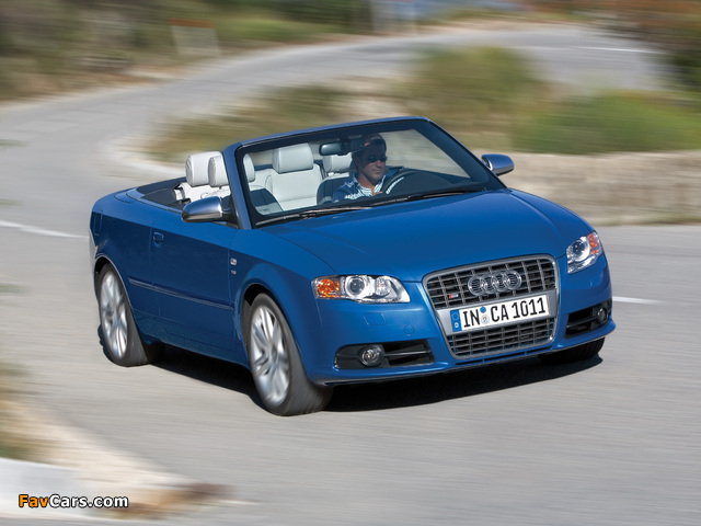 Images of Audi S4 Cabriolet (B7,8H) 2007–08 (640 x 480)