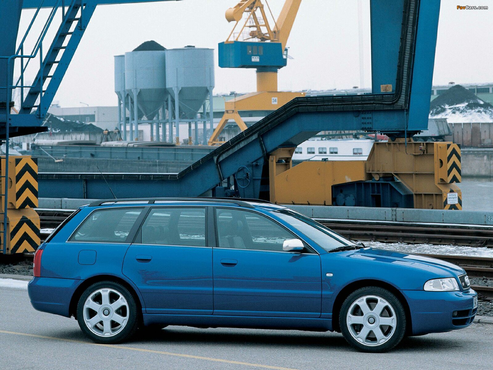 Photos of Audi S4 Avant (B5,8D) 1997–2002 (1600 x 1200)
