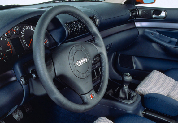 Photos of Audi S4 Sedan (B5,8D) 1997–2002