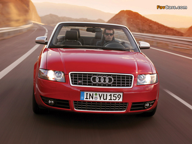 Photos of Audi S4 Cabrio (B6,8H) 2002–05 (640 x 480)