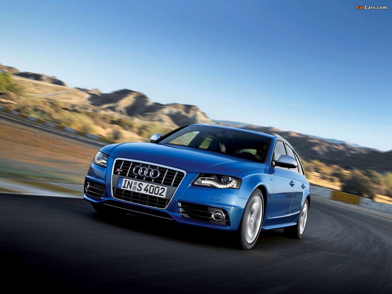 Photos of Audi S4 Avant (B8,8K) 2009–11 (1280 x 960)