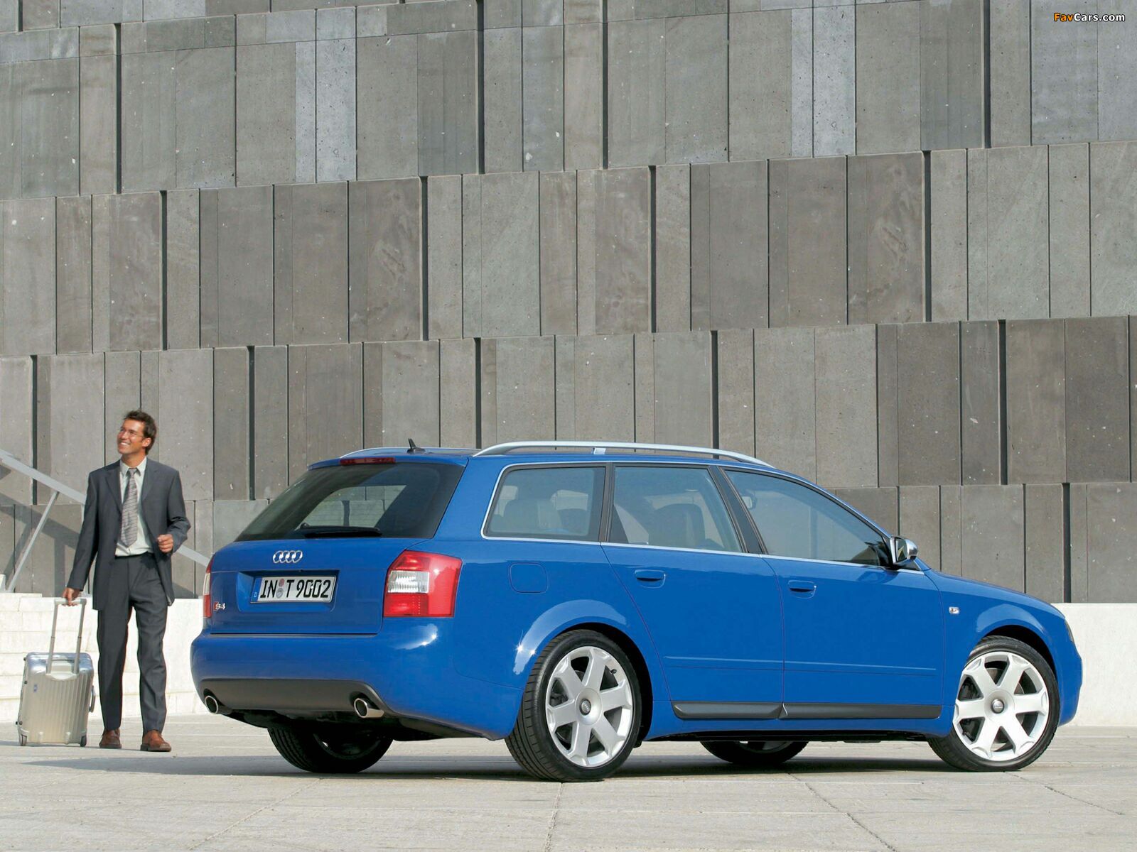 Pictures of Audi S4 Avant (B6,8E) 2003–05 (1600 x 1200)