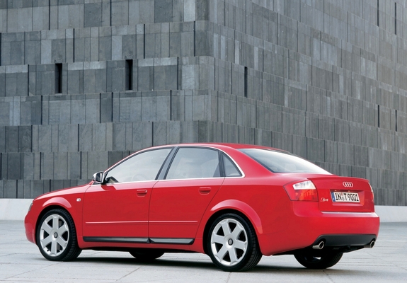 Audi S4 Sedan (B6,8E) 2003–05 wallpapers