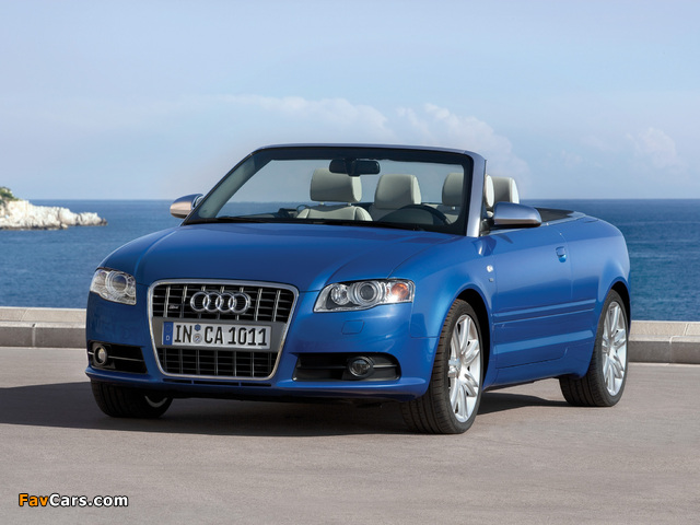 Audi S4 Cabriolet (B7,8H) 2007–08 wallpapers (640 x 480)