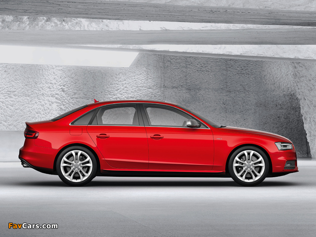 Audi S4 Sedan (B8,8K) 2012 wallpapers (640 x 480)