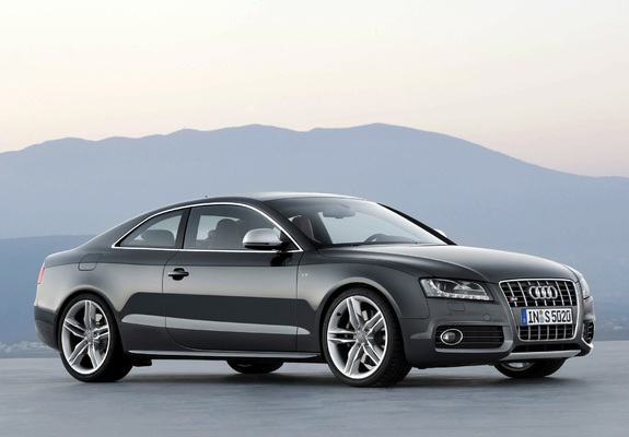 Audi S5 Coupe 2008–11 pictures