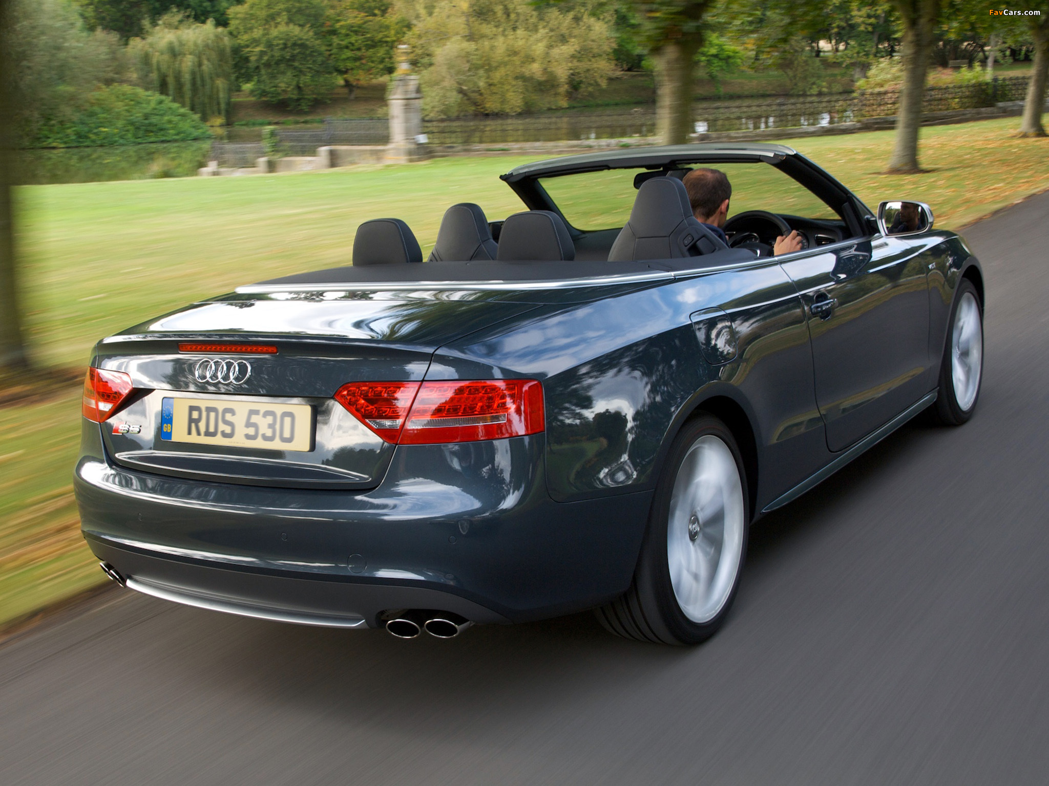 Audi S5 Cabriolet UK-spec 2009–11 pictures (2048 x 1536)