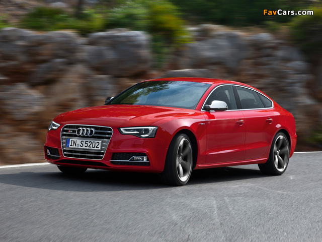 Audi S5 Sportback 2011 photos (640 x 480)