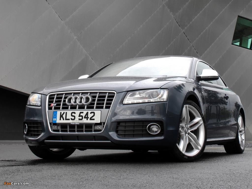 Images of Audi S5 Coupe UK-spec 2008–11 (1024 x 768)