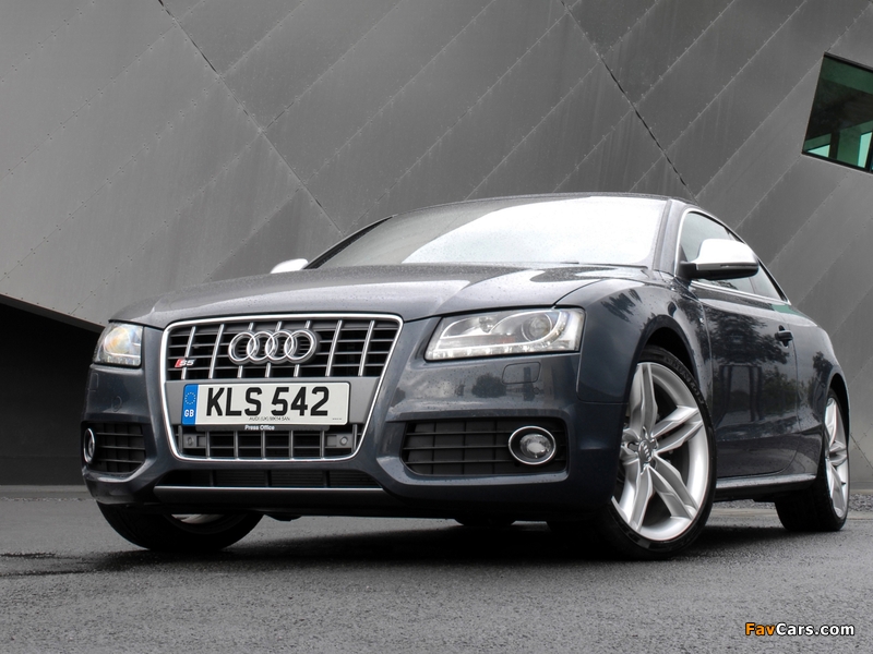 Images of Audi S5 Coupe UK-spec 2008–11 (800 x 600)
