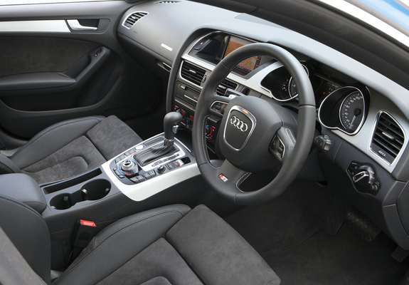 Images of Audi S5 Sportback AU-spec 2010–11