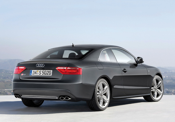 Photos of Audi S5 Coupe 2008–11