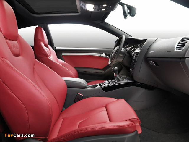 Photos of Audi S5 Coupe 2008–11 (640 x 480)