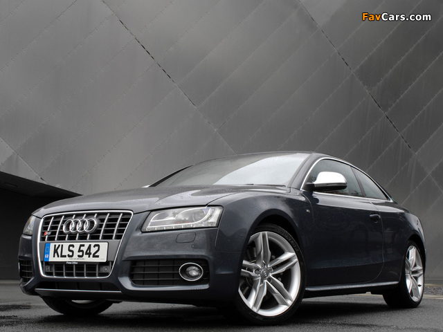 Pictures of Audi S5 Coupe UK-spec 2008–11 (640 x 480)