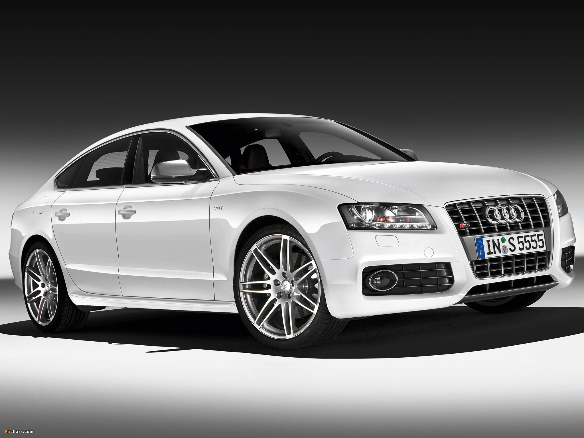 Pictures of Audi S5 Sportback 2010–11 (2048 x 1536)