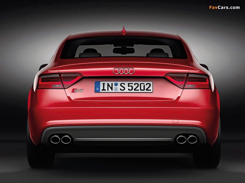 Audi S5 Sportback 2011 wallpapers (800 x 600)