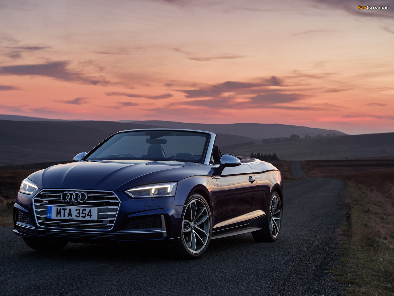 Audi S5 Cabriolet UK-spec 2017 wallpapers (1280 x 960)