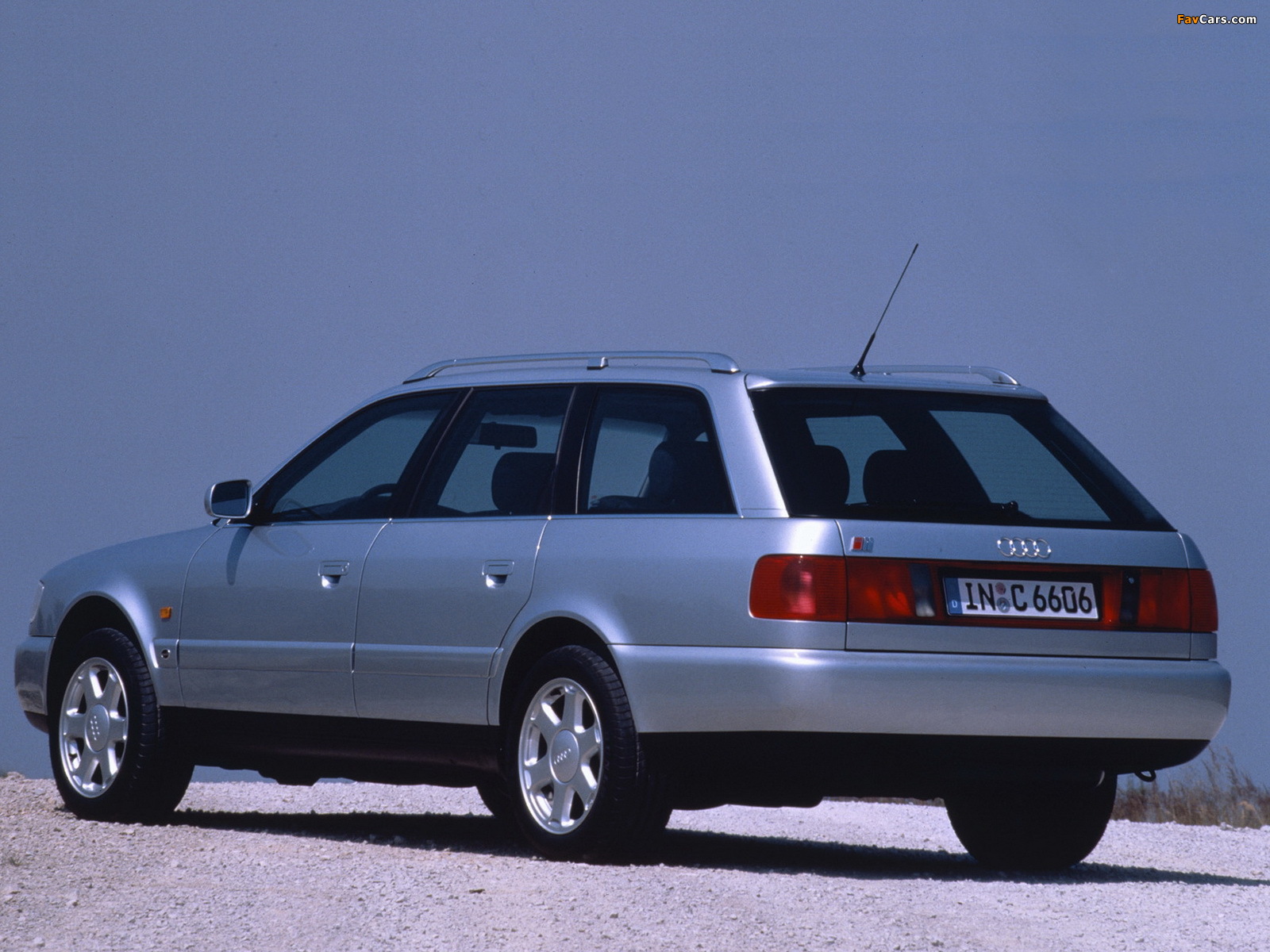 Audi S6 Avant (4A,C4) 1994–97 images (1600 x 1200)
