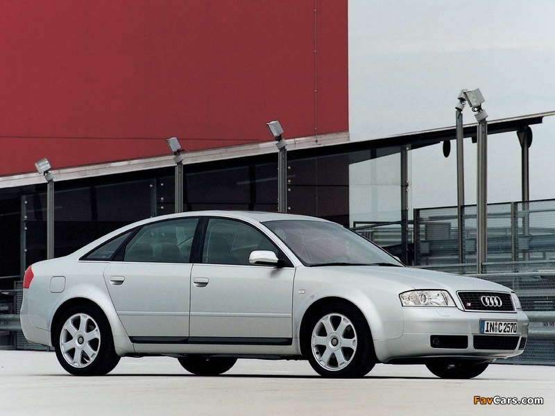 Audi S6 Sedan (4B,C5) 1999–2004 images (800 x 600)