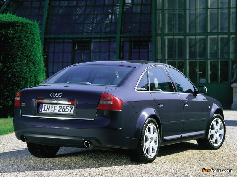 Audi S6 Sedan (4B,C5) 1999–2004 photos (800 x 600)