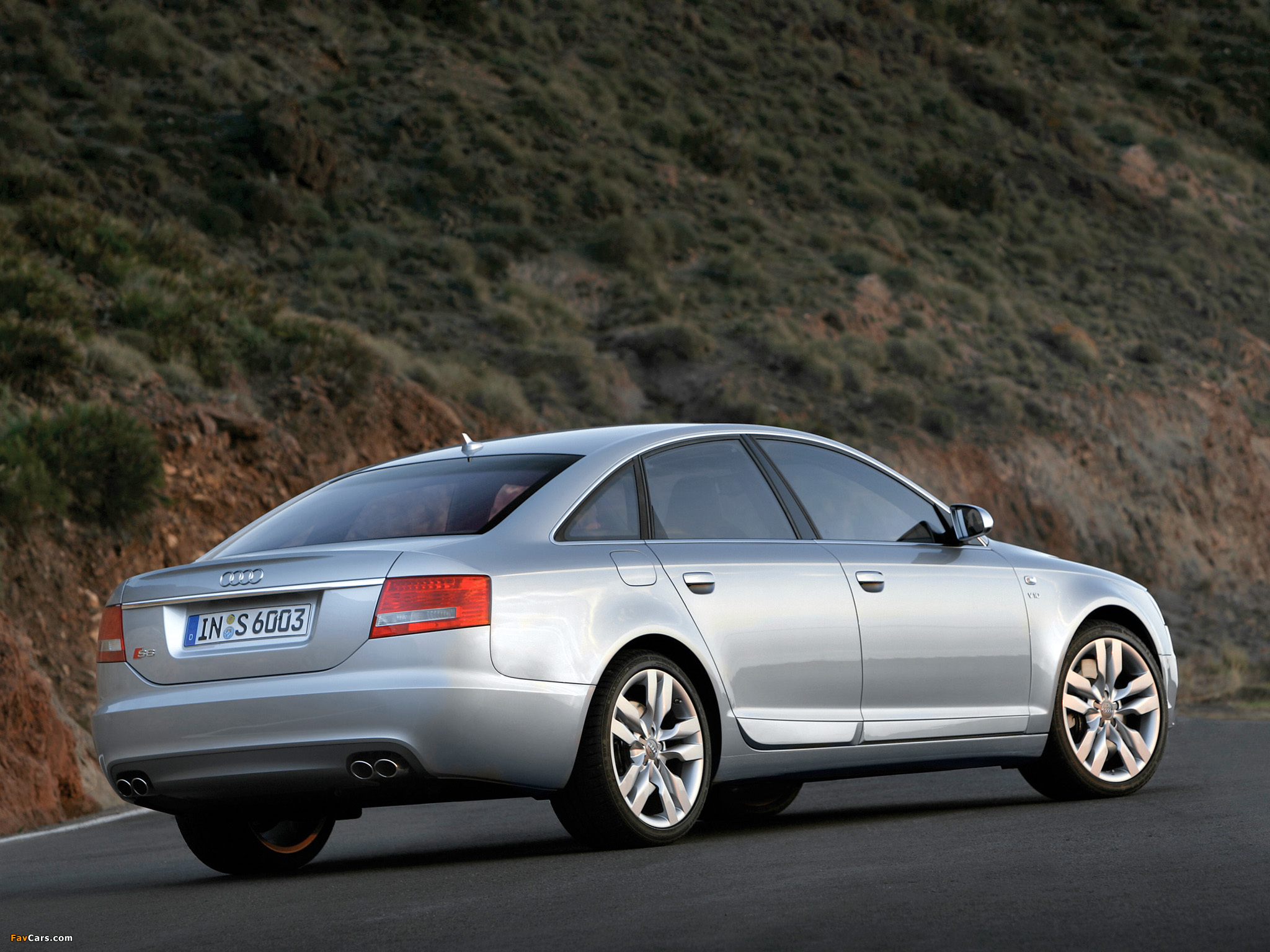 Audi S6 Sedan (4F,C6) 2006–08 photos (2048 x 1536)