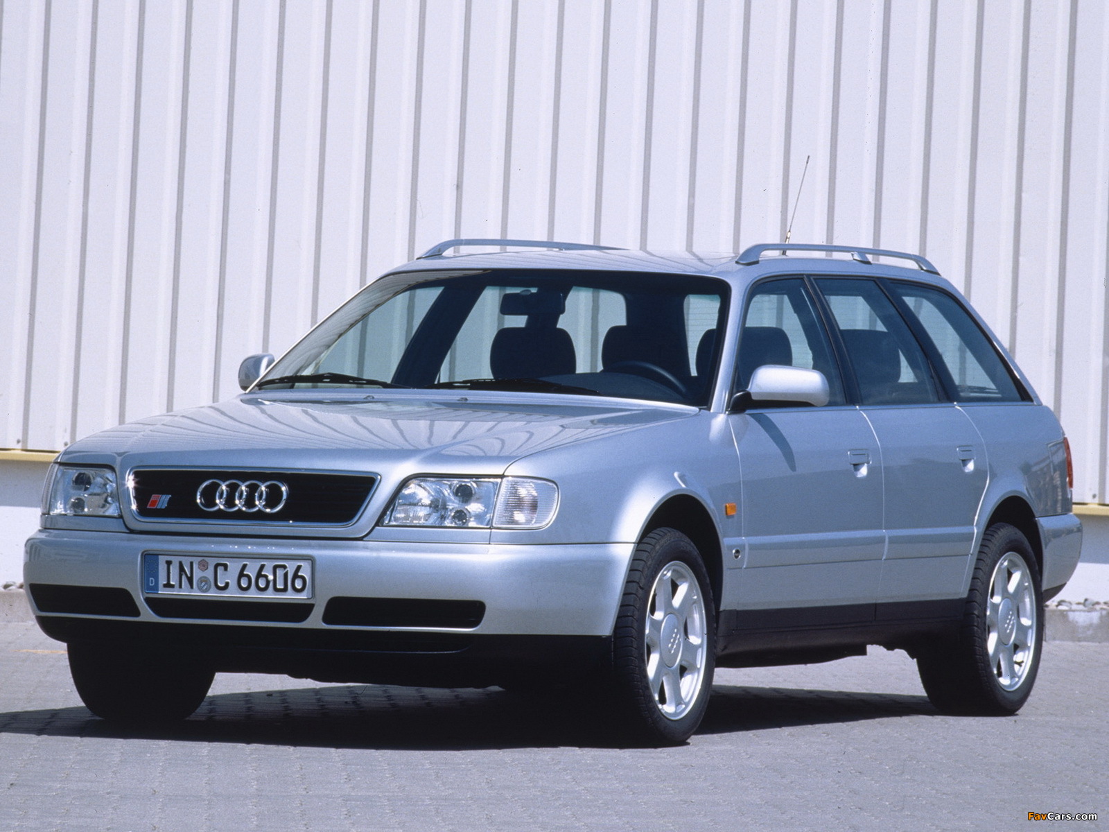 Photos of Audi S6 Avant (4A,C4) 1994–97 (1600 x 1200)