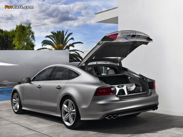 Photos of Audi S7 Sportback 2012 (640 x 480)
