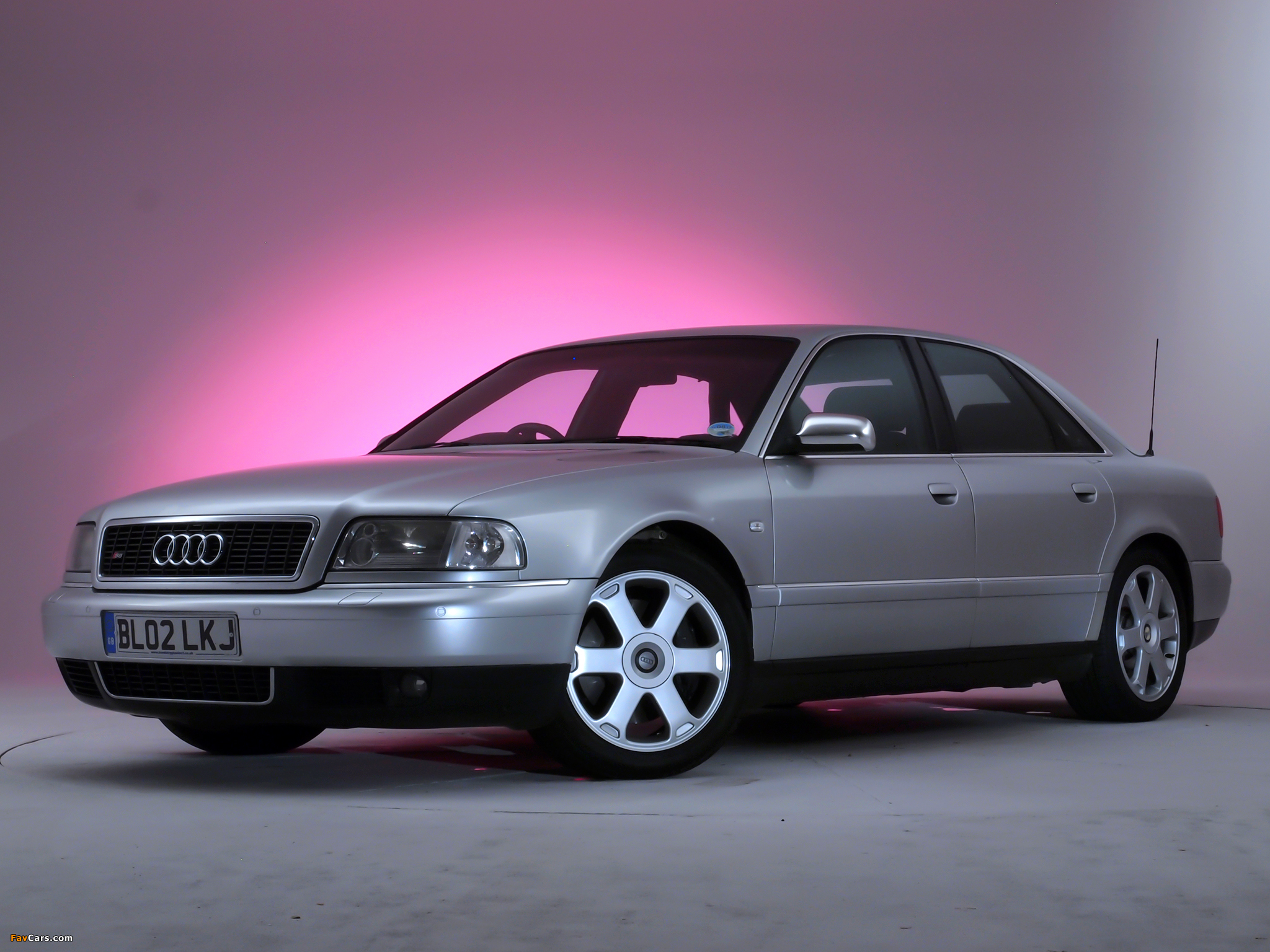 Audi S8 UK-spec (D2) 1999–2002 wallpapers (2048 x 1536)