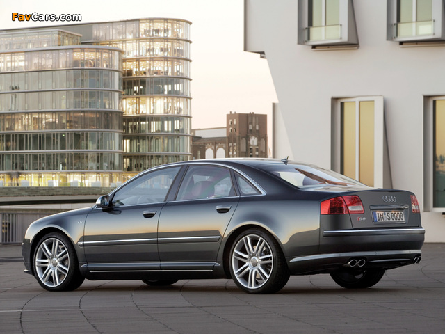 Audi S8 (D3) 2005–08 images (640 x 480)