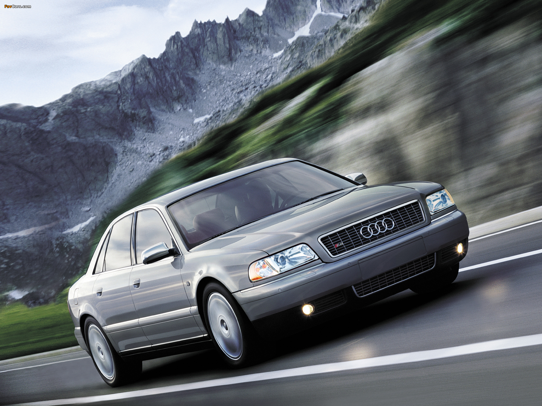 Images of Audi S8 US-spec (D2) 1999–2002 (2048 x 1536)