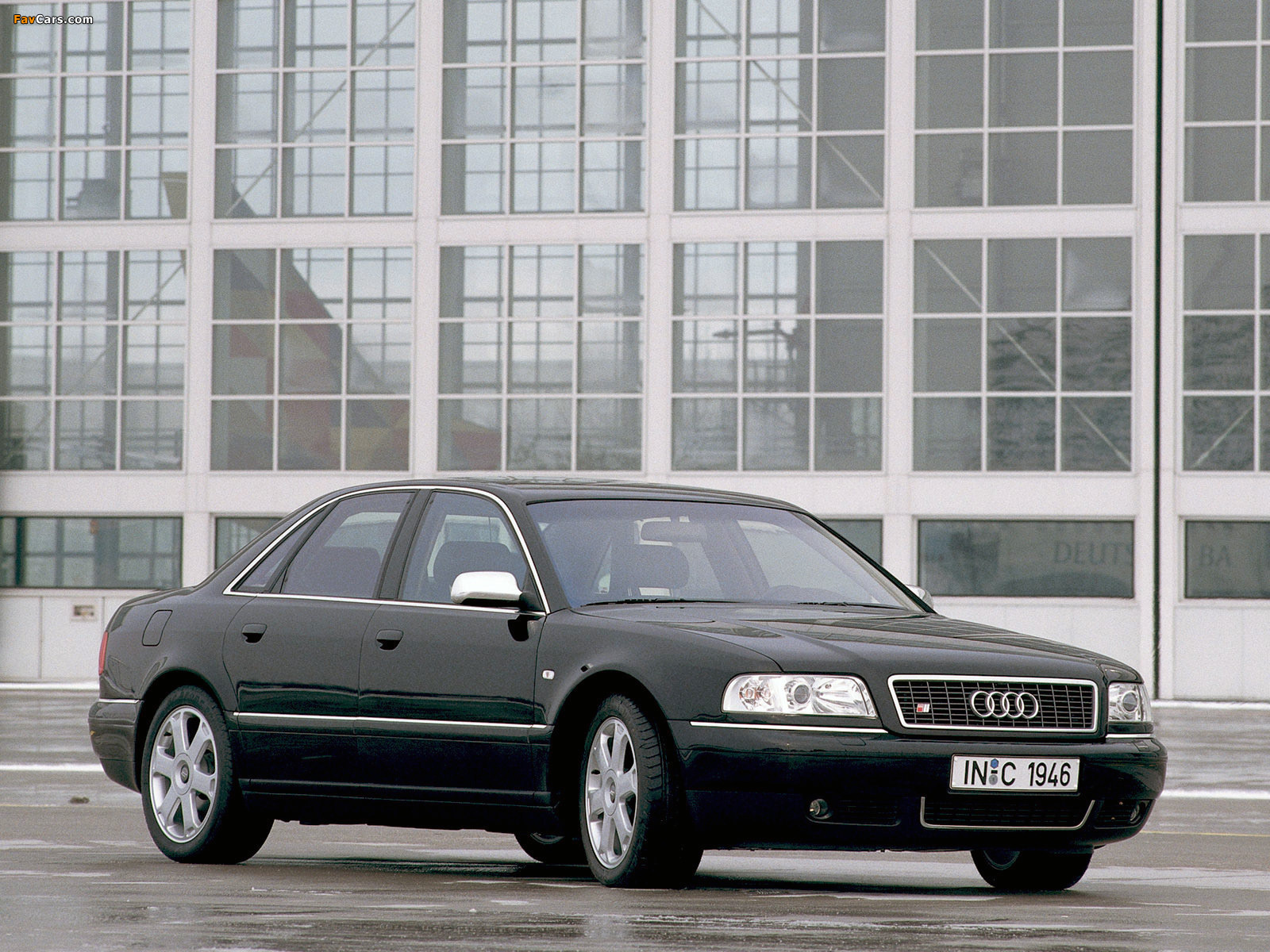 Images of Audi S8 (D2) 1999–2002 (1600 x 1200)
