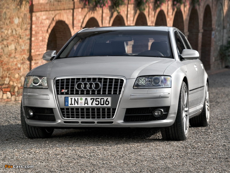 Images of Audi S8 (D3) 2005–08 (800 x 600)