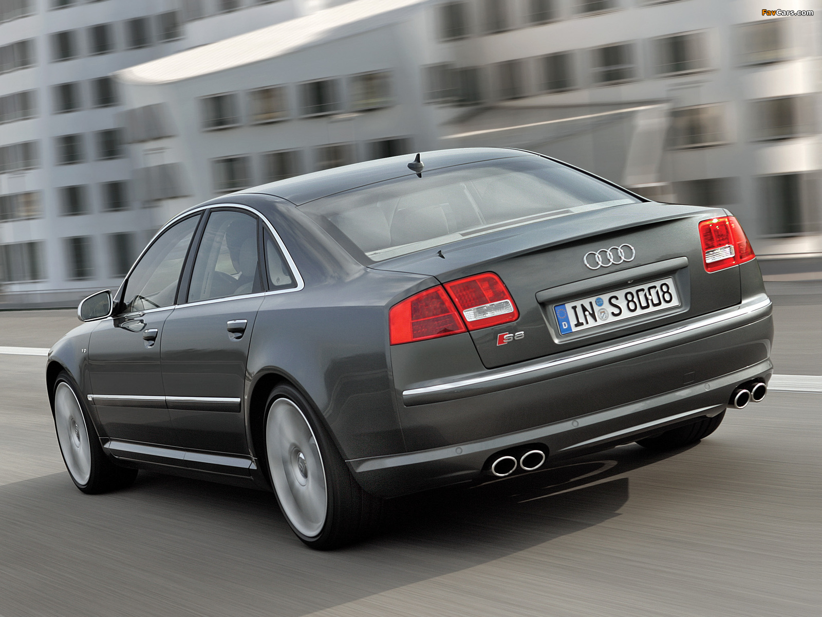 Images of Audi S8 (D3) 2005–08 (1600 x 1200)