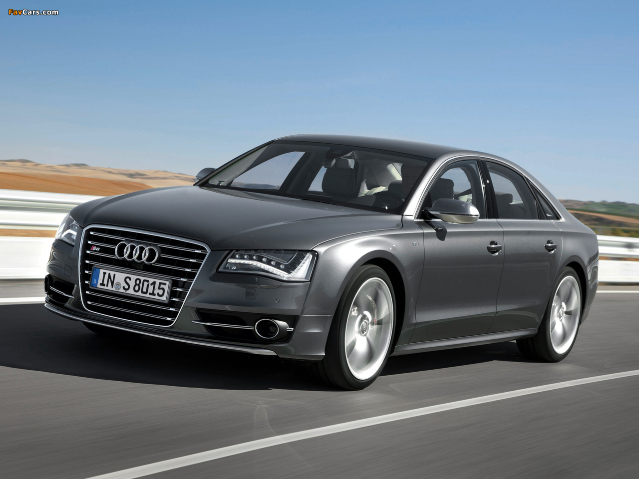 Images of Audi S8 (D4) 2012 (1280 x 960)