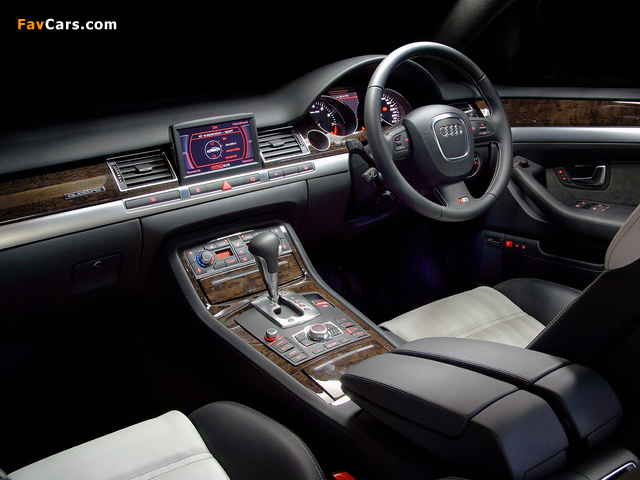 Photos of Audi S8 ZA-spec (D3) 2005–08 (640 x 480)