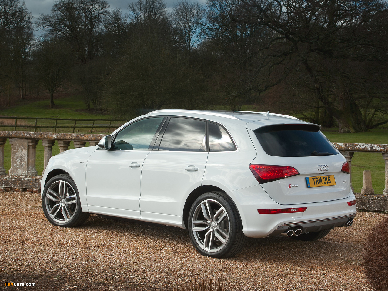 Audi SQ5 TDI UK-spec (8R) 2013 images (1280 x 960)