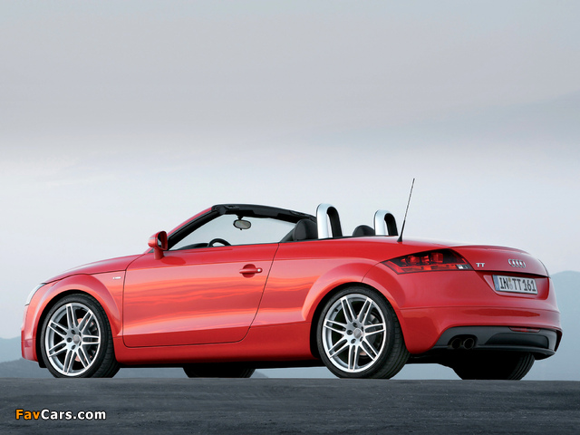 Audi TT S-Line Roadster (8J) 2007–10 images (640 x 480)