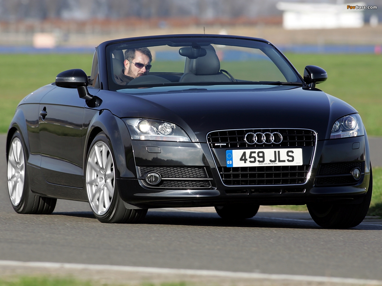 Audi TT Roadster UK-spec (8J) 2007–10 pictures (1280 x 960)