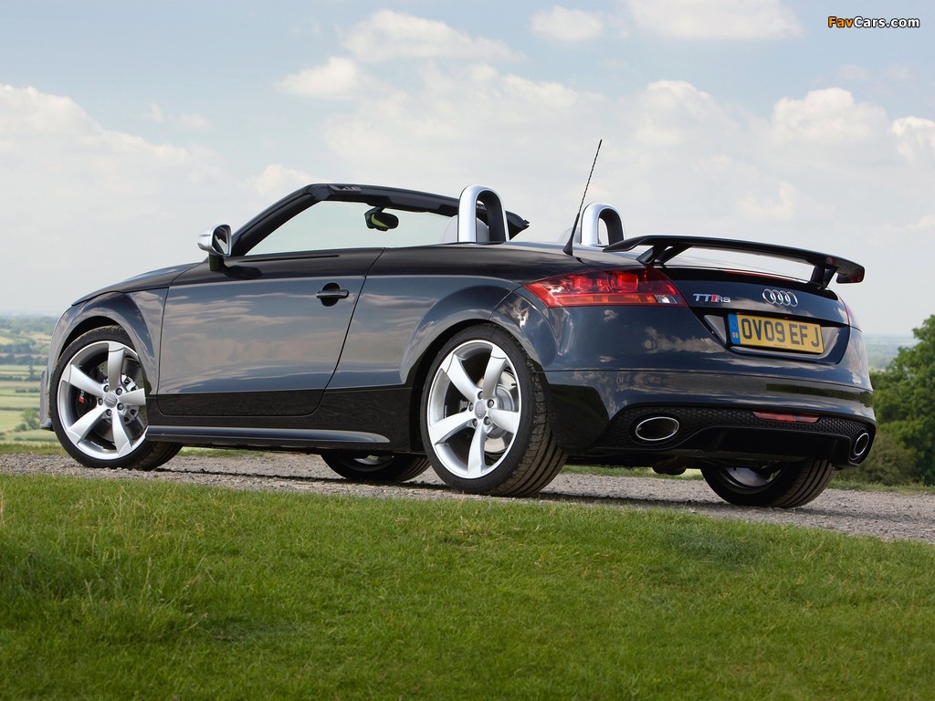 Audi TT RS Roadster UK-spec (8J) 2009 photos (1024 x 768)