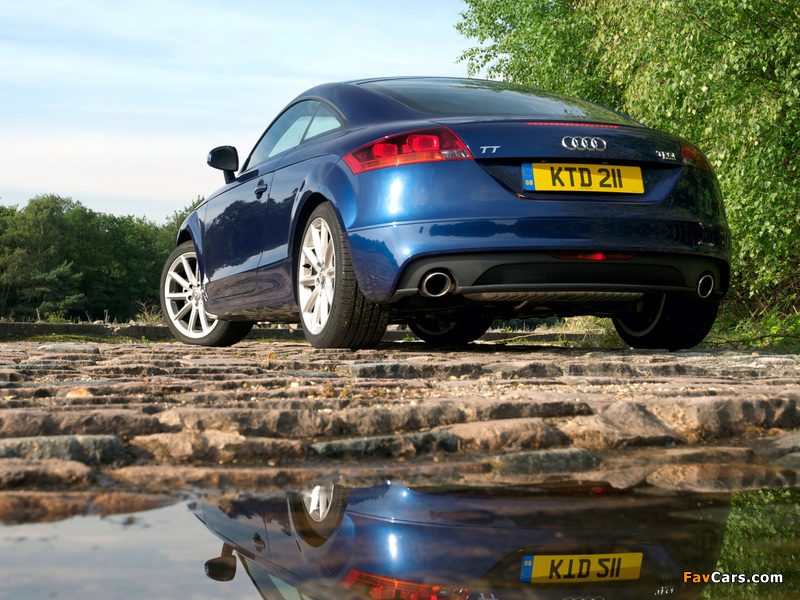 Audi TT 2.0 TFSI quattro Coupe UK-spec (8J) 2010 images (800 x 600)