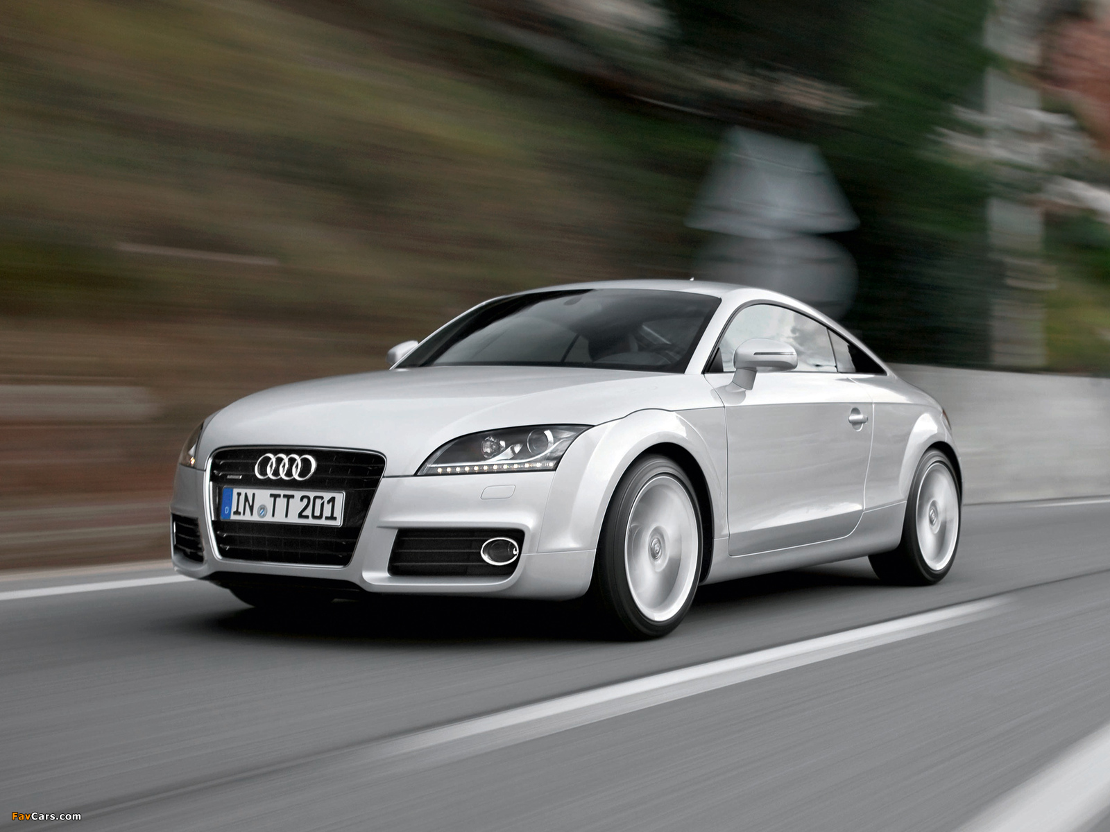 Audi TT 2.0 TDI quattro Coupe (8J) 2010 photos (1600 x 1200)