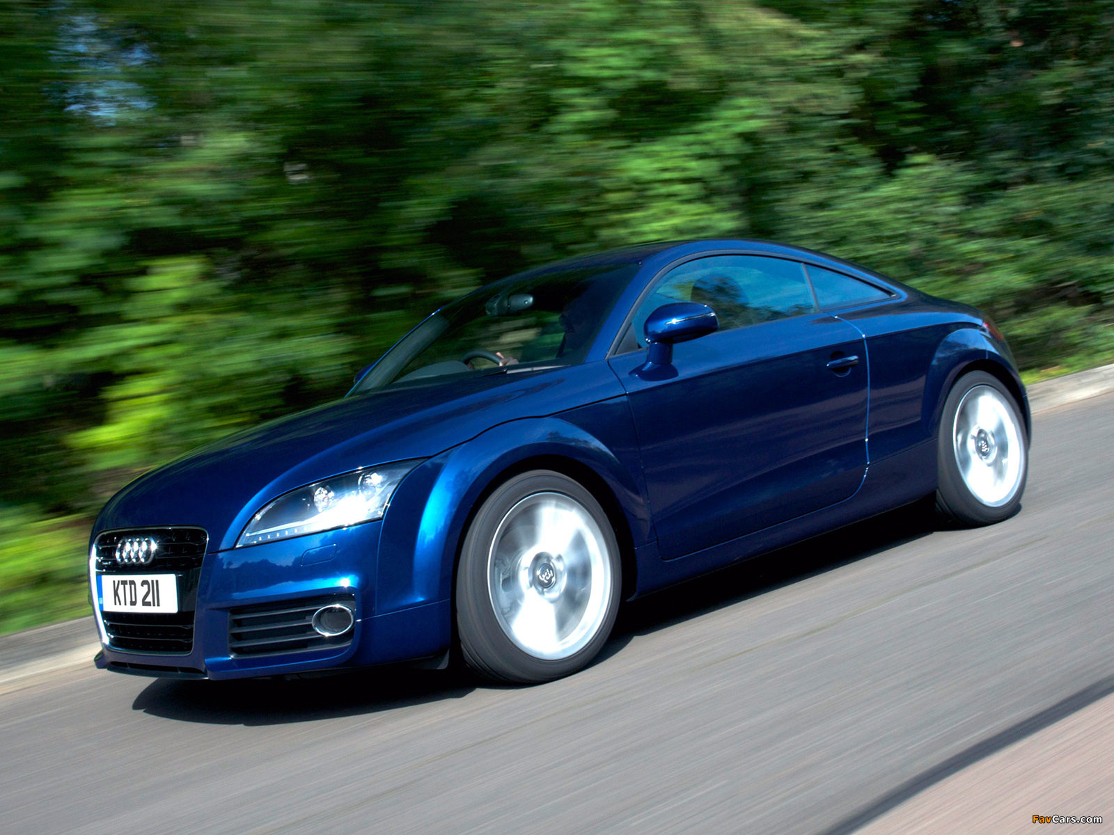 Audi TT 2.0 TFSI quattro Coupe UK-spec (8J) 2010 pictures (1600 x 1200)