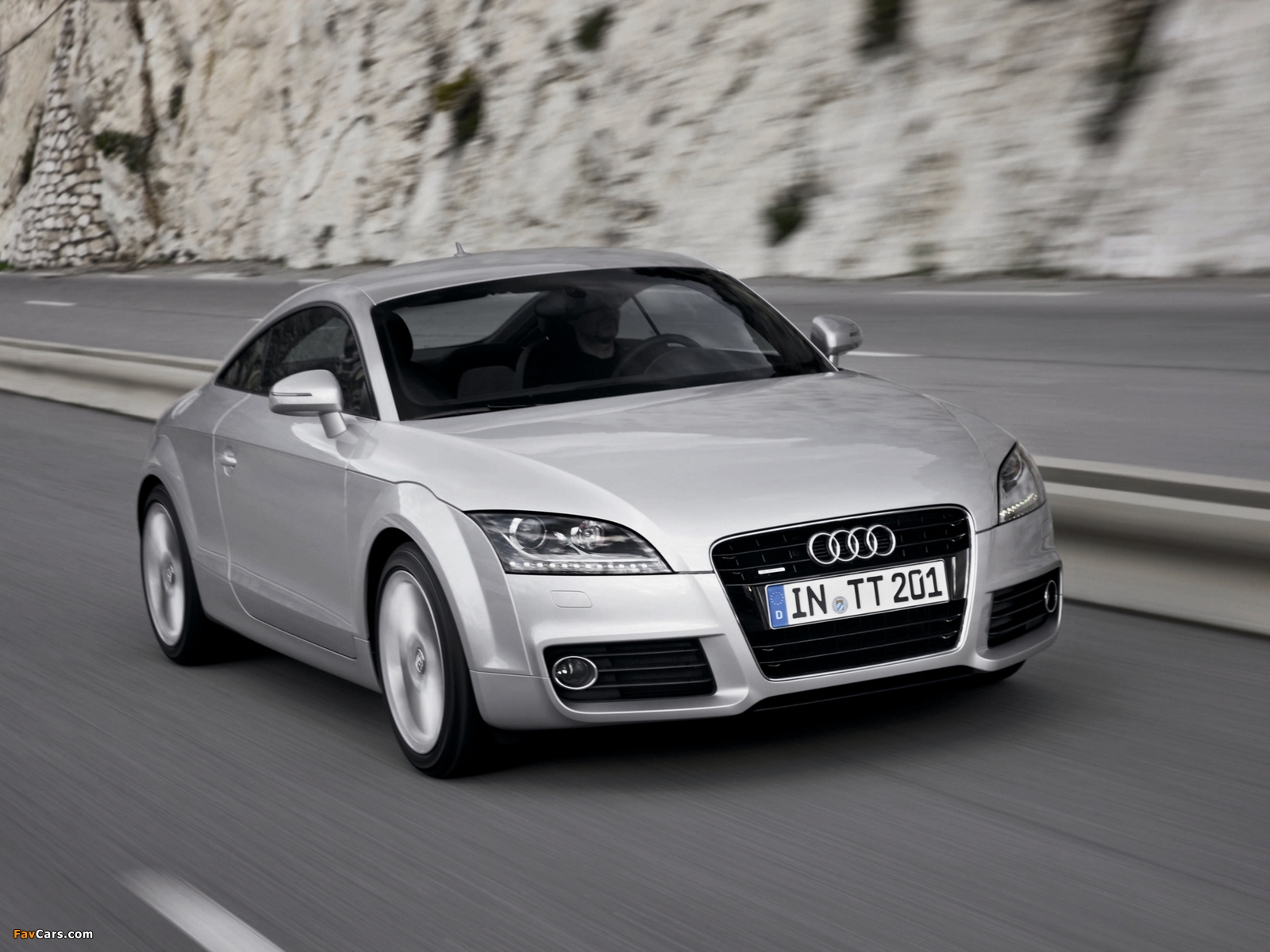 Audi TT 2.0 TDI quattro Coupe (8J) 2010 wallpapers (1600 x 1200)