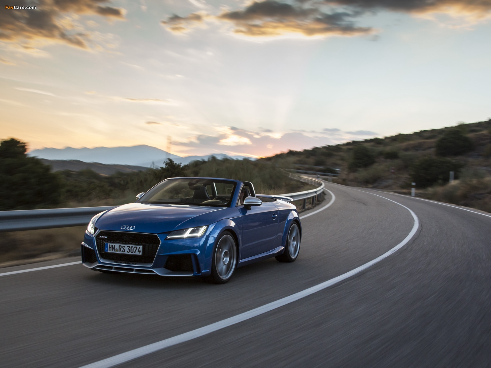 Audi TT RS Roadster (8S) 2016 wallpapers (1600 x 1200)