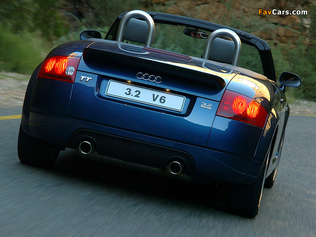 Images of Audi TT 3.2 quattro Roadster ZA-spec (8N) 2003–06 (640 x 480)