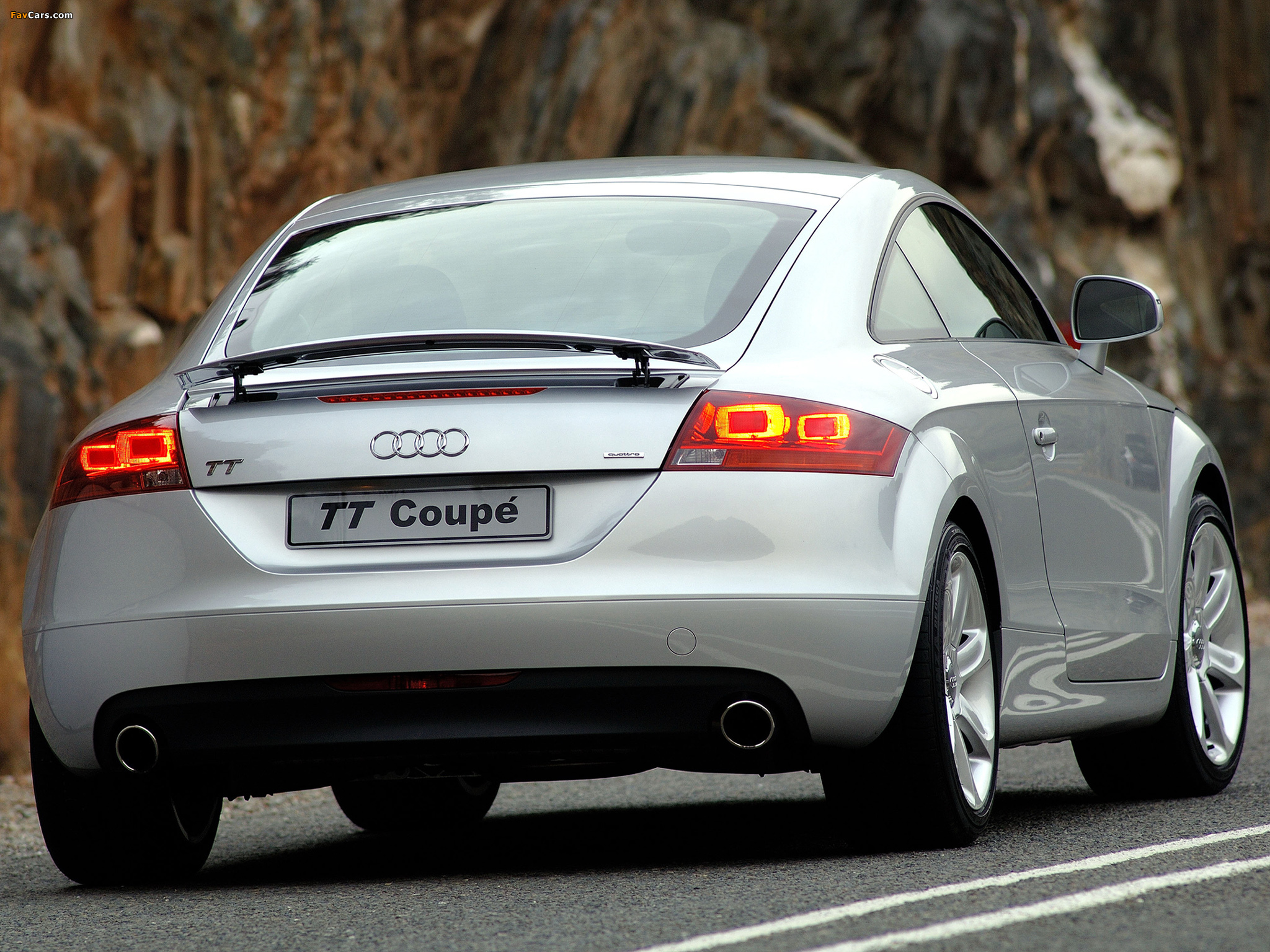 Images of Audi TT 3.2 quattro Coupe ZA-spec (8J) 2006–10 (2048 x 1536)