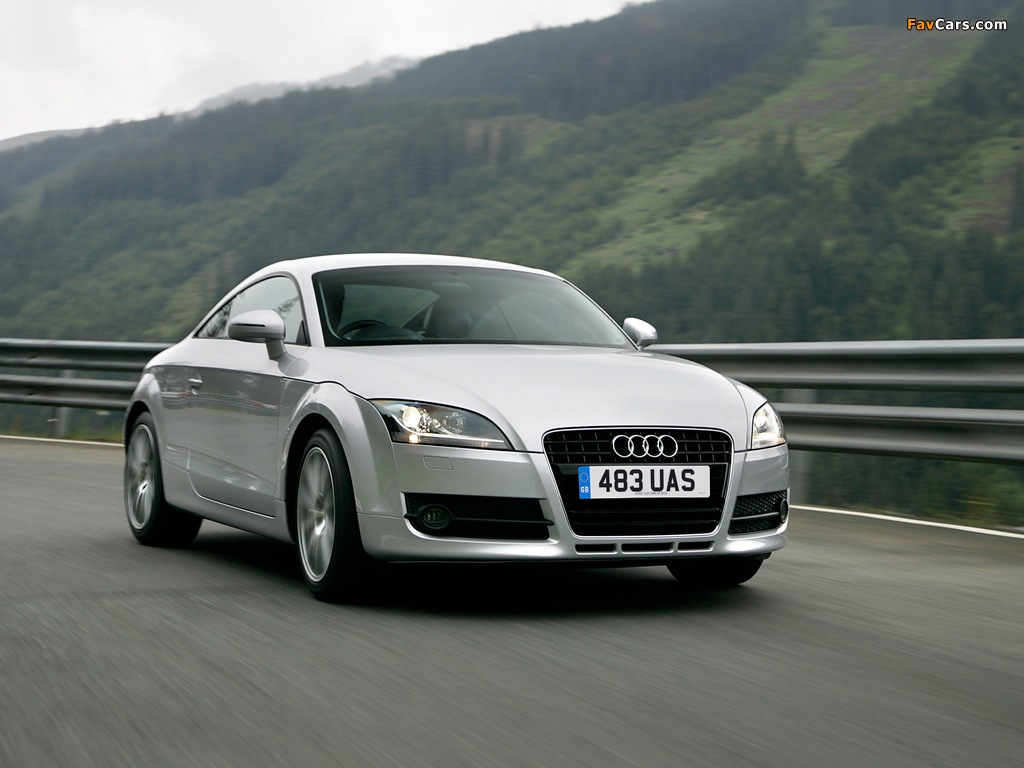 Images of Audi TT Coupe UK-spec (8J) 2006–10 (1024 x 768)