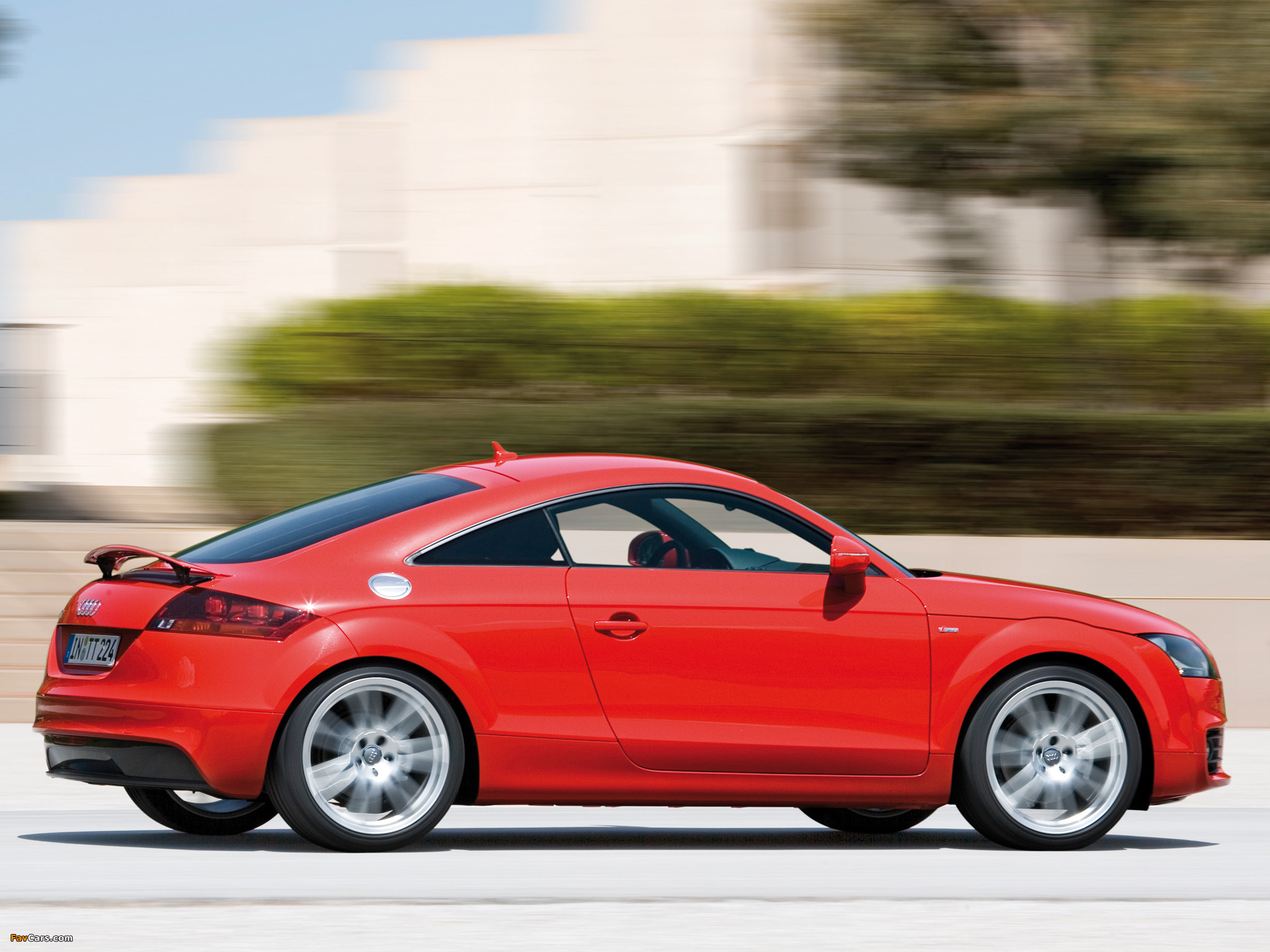 Images of Audi TT S-Line Coupe (8J) 2007–10 (2048 x 1536)