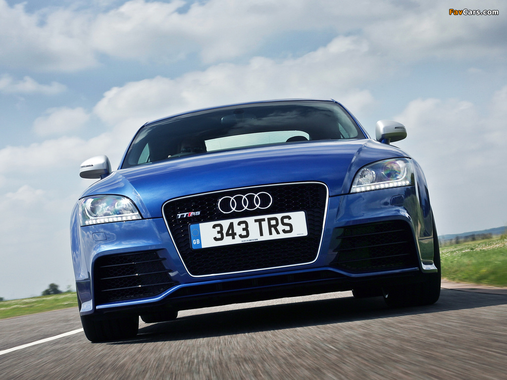 Images of Audi TT RS Coupe UK-spec (8J) 2009 (1024 x 768)