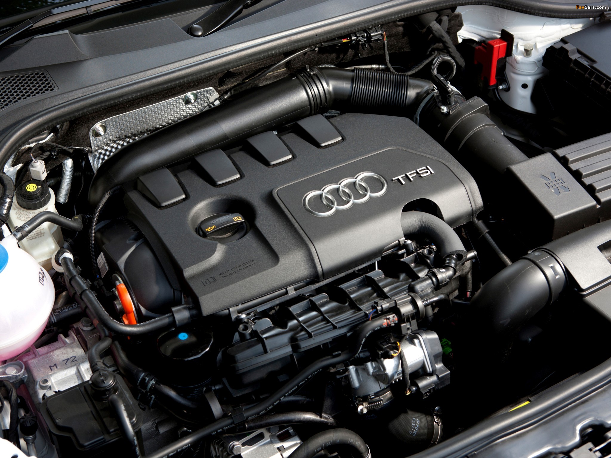 Images of Audi TT 2.0 TFSI Coupe UK-spec (8J) 2010 (2048 x 1536)